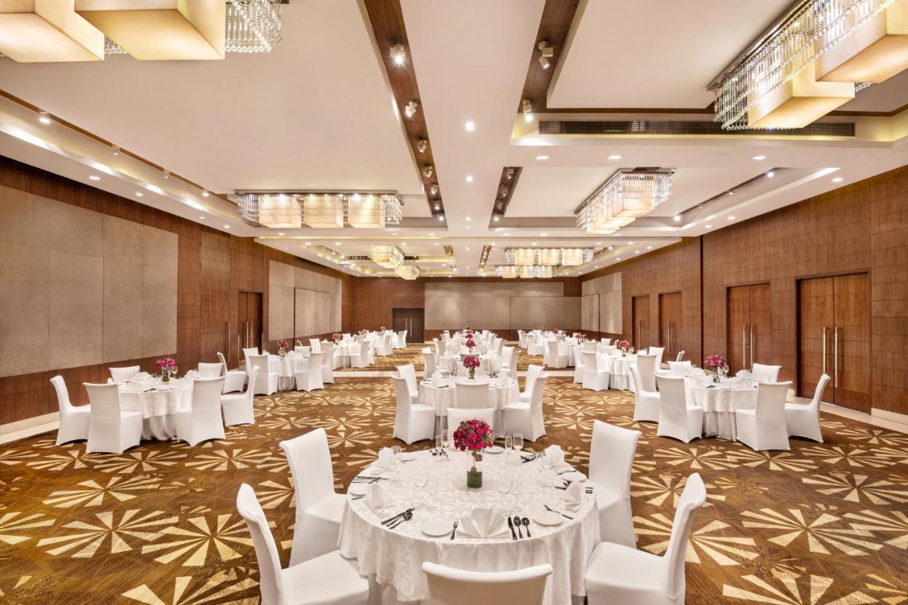 Crowne Plaza Greater Noida, An Ihg Hotel Екстериор снимка